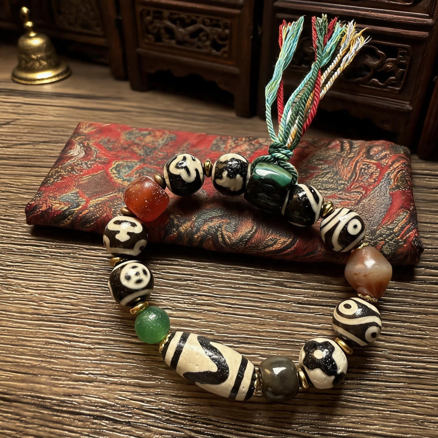 Old-stock agate Dzi bracelet series product view 8