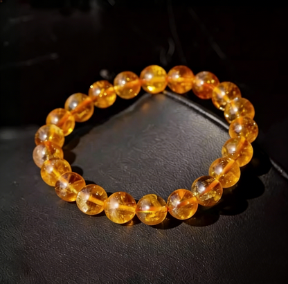 Golden Clarity citrine bracelet detail