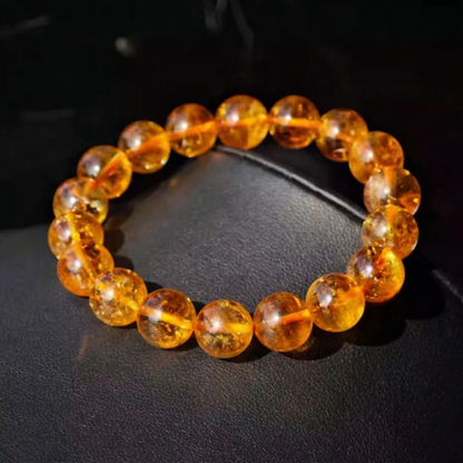 Natural citrine bracelet in a close product view