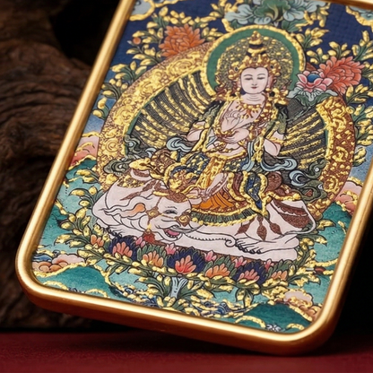 Hand painted Samantabhadra pendant close up