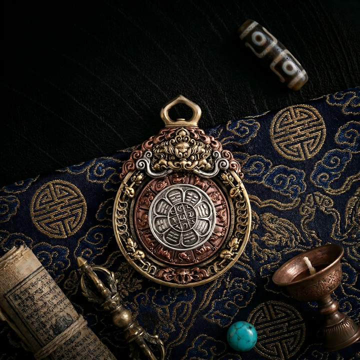 Vajra Heart Bagua Pendant (Red Copper)