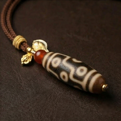 Nine eye dzi bead close up