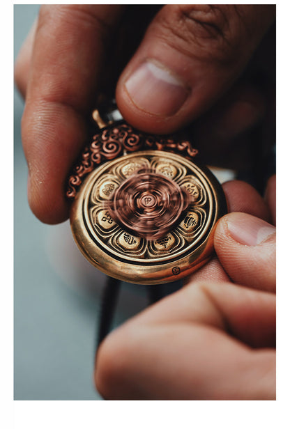 Vajra Heart Bagua pendant close up