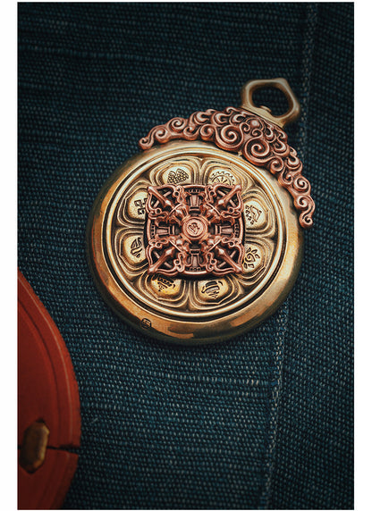 Red copper Bagua pendant detail
