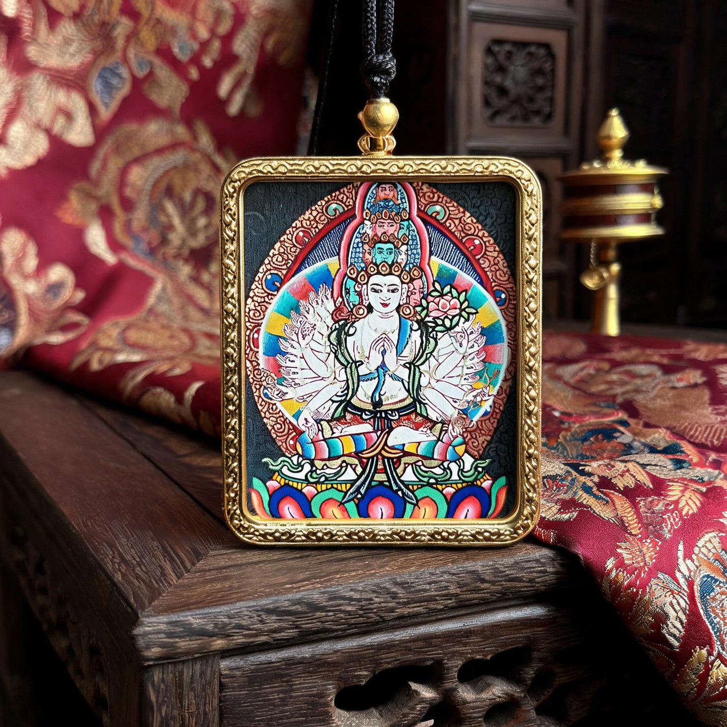 Thousand-Armed Avalokiteshvara hand-painted Thangka pendant hand-painted macro detail
