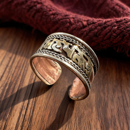 Six-Syllable Mantra Three-Metal Open Ring proportional wearing view
