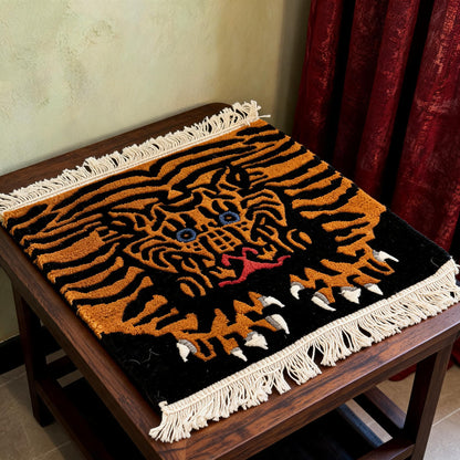 Handmade Black Tiger Tibetan Yak-Wool Rug craftsmanship detail