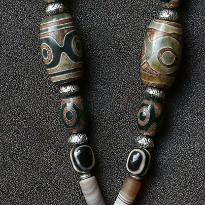 handcrafted Nepalese medicine eye Dzi bead necklace gray white medicine agate bead detail