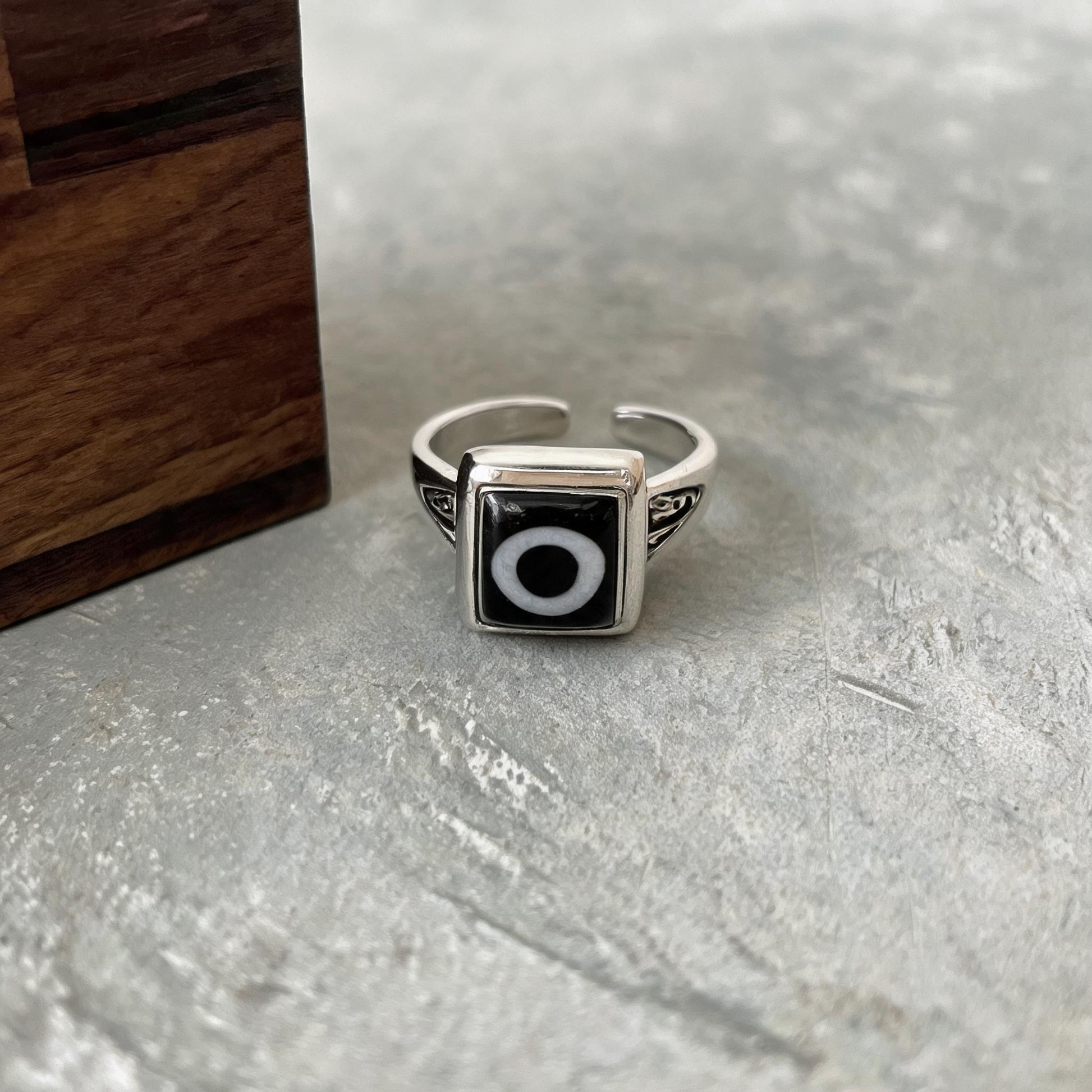 Handcrafted one-eyed Dzi S925 adjustable ring style 7 front view