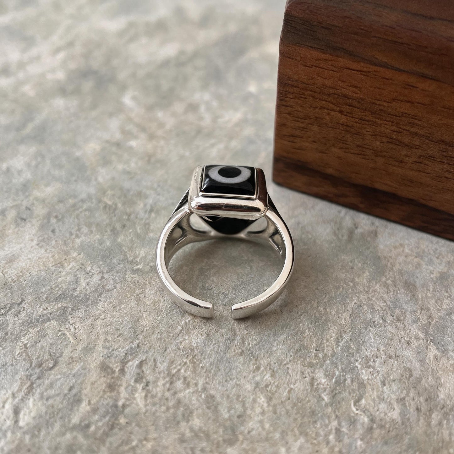 Handcrafted one-eyed Dzi S925 adjustable ring style 7 adjustable band view