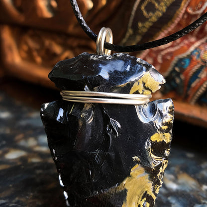 Black crystal arrowhead pendant necklace with adjustable cord chain wire wrapping detail