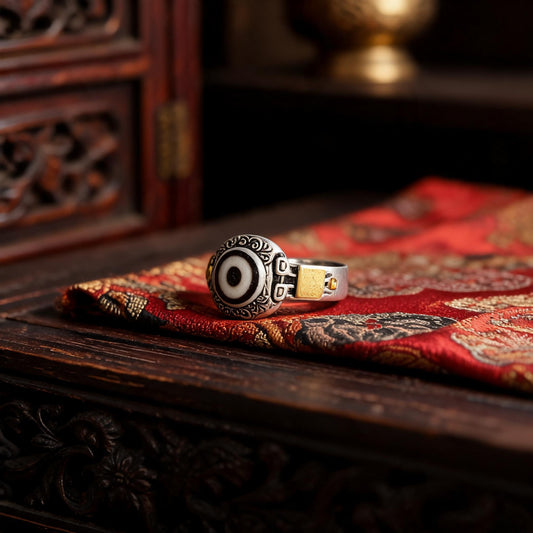 Zaki Lhamo Dzi Eye S925 silver ring front three-quarter view