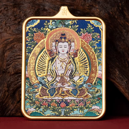Mahavairocana hand painted thangka pendant main view