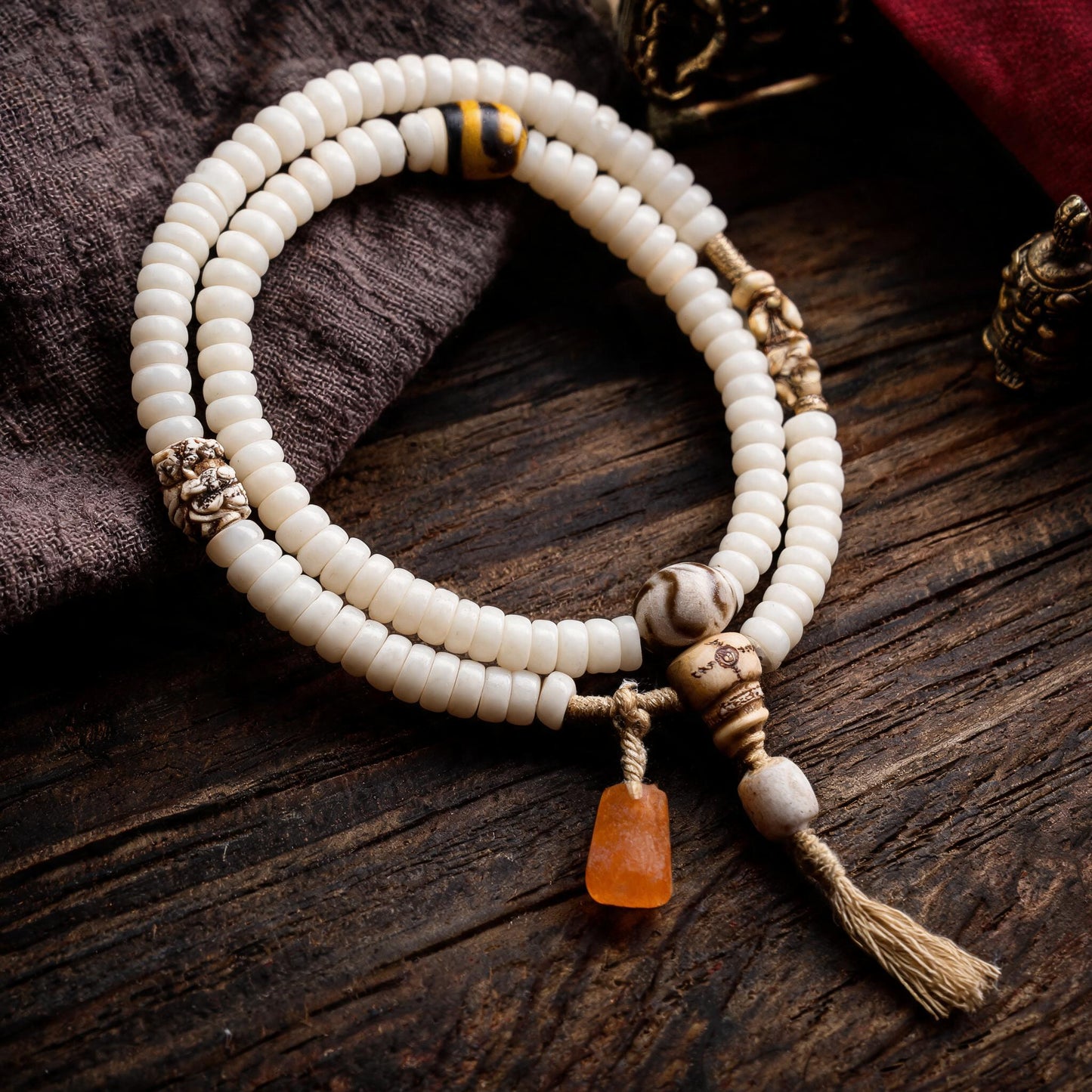Bodhi root mala view 3